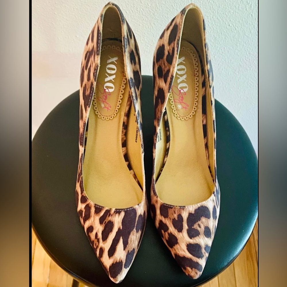 Size 9.5 Women heels